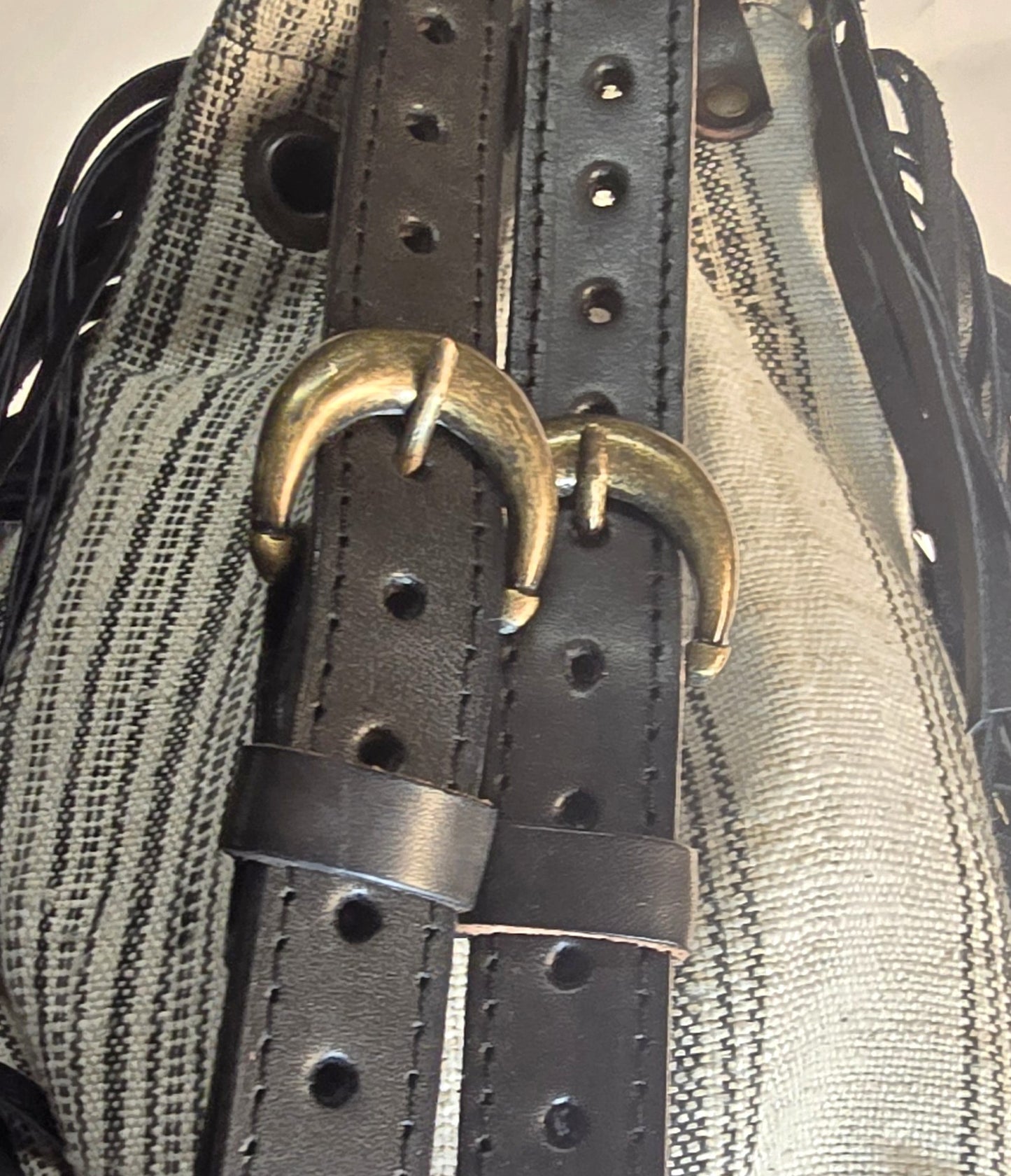 Multi-position linen backpack
