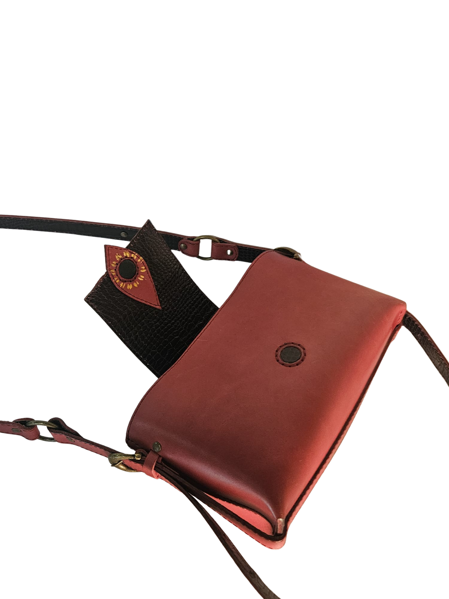 SAMODIVA | Bolso de piel artesanal en burdeos